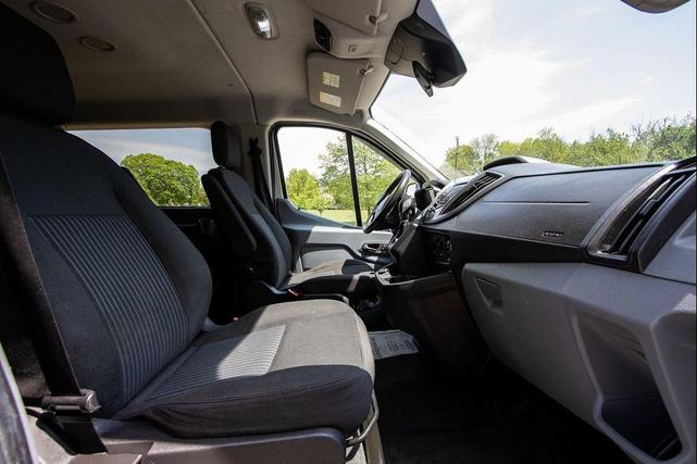 Photo of 2017 Oxford White Ford Transit-350