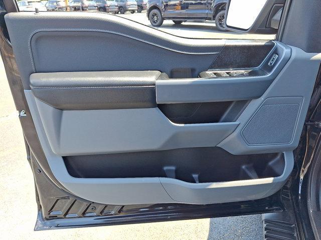 Photo of 2023 Agate Black Metallic Ford F-150