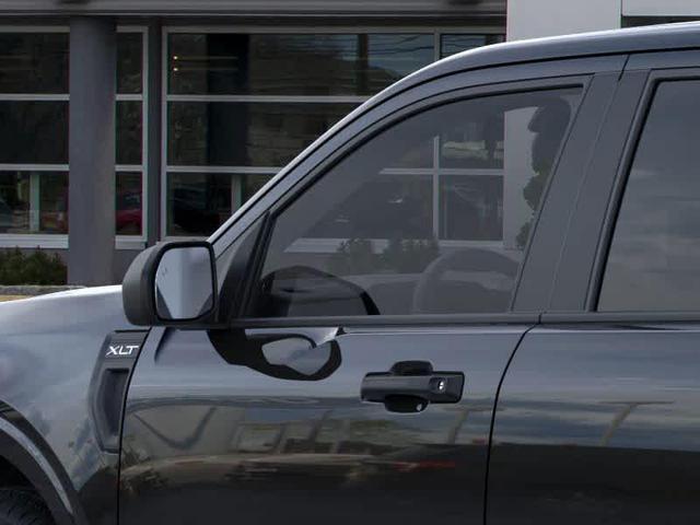 Photo of 2025 Shadow Black Ford Maverick