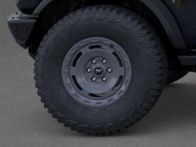 Photo of 2025 Shadow Black Ford Bronco