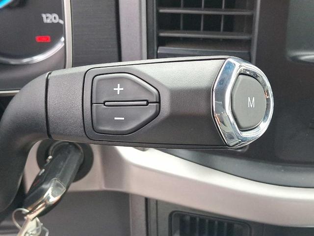 Photo of 2023 Iconic Silver Metallic Ford F-150