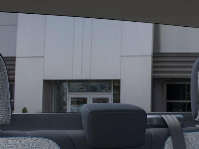 Photo of 2025 Space White Metallic Ford Maverick