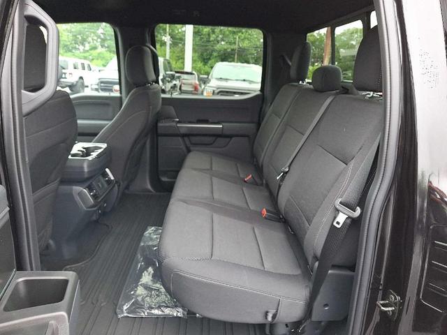 Photo of 2024 Agate Black Metallic Ford F-150