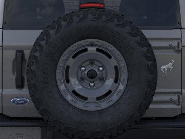 Photo of 2025 Carbonized Gray Metallic Ford Bronco