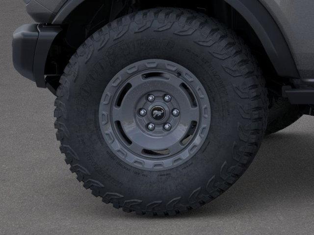 Photo of 2025 Carbonized Gray Metallic Ford Bronco