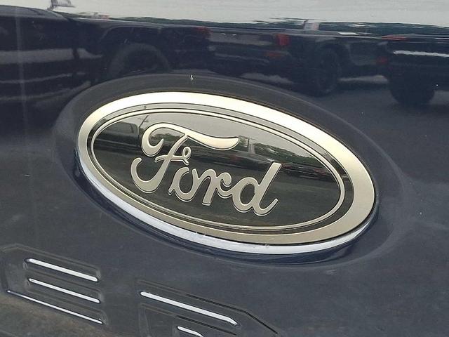 Photo of 2023 Antimatter Blue Metallic Ford F-250