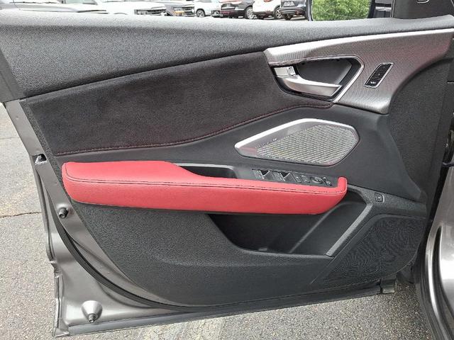 Photo of 2024 Liquid Carbon Metallic Acura RDX