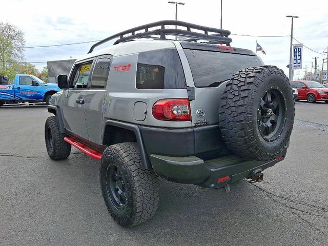 Photo of 2010 Silver Fresco Metallic Toyota FJ Cruiser