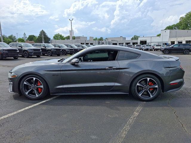 Photo of 2020 Magnetic Metallic Ford Mustang