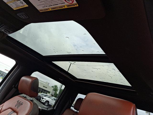 Photo of 2022 Star White Ford F-350