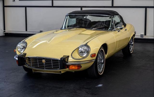 Photo of 1974 Yellow Jaguar XKE