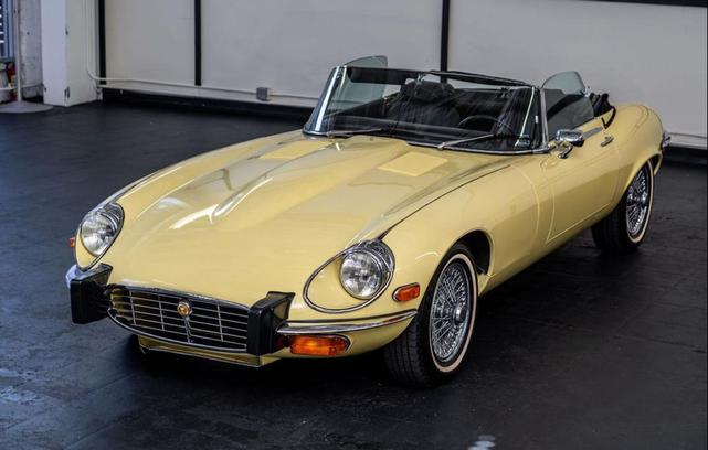 Photo of 1974 Yellow Jaguar XKE