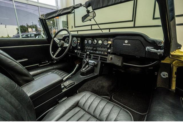 Photo of 1974 Yellow Jaguar XKE