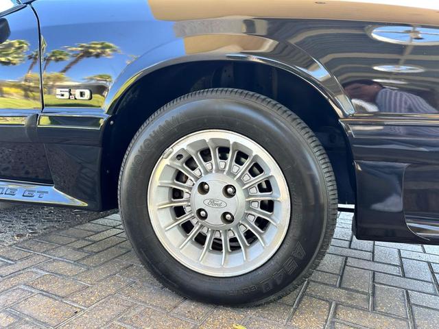 Photo of 1989 Black Ford Mustang