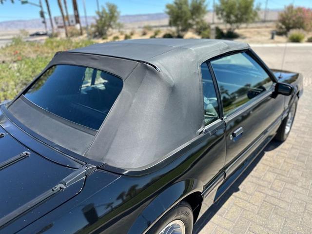 Photo of 1989 Black Ford Mustang