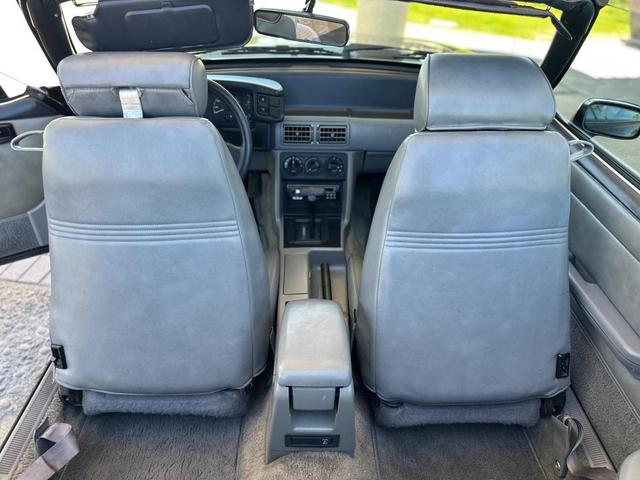 Photo of 1989 Black Ford Mustang