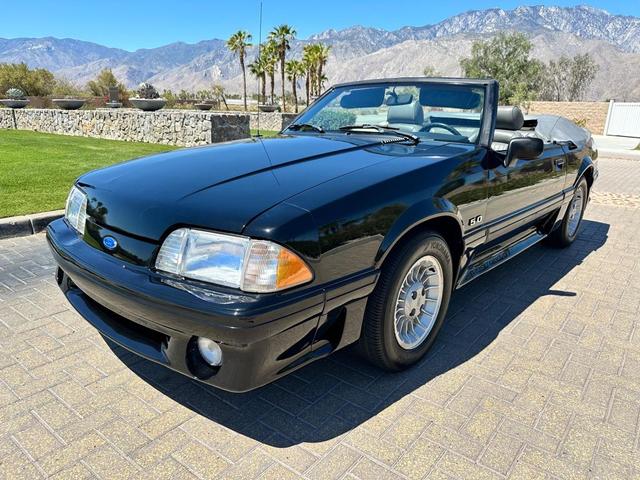 Photo of 1989 Black Ford Mustang