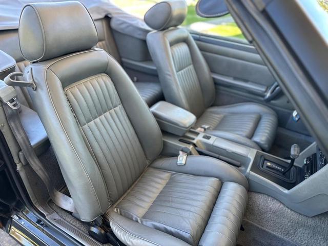 Photo of 1989 Black Ford Mustang