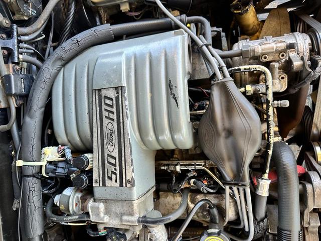 Photo of 1989 Black Ford Mustang