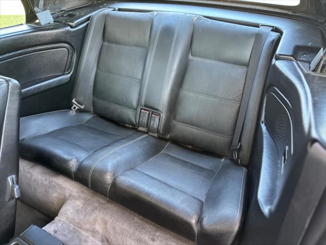 Photo of 1988 Brown BMW 325