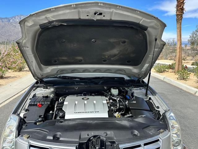 Photo of 2006 Silver Cadillac DTS