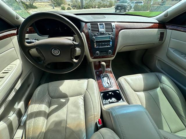 Photo of 2006 Silver Cadillac DTS