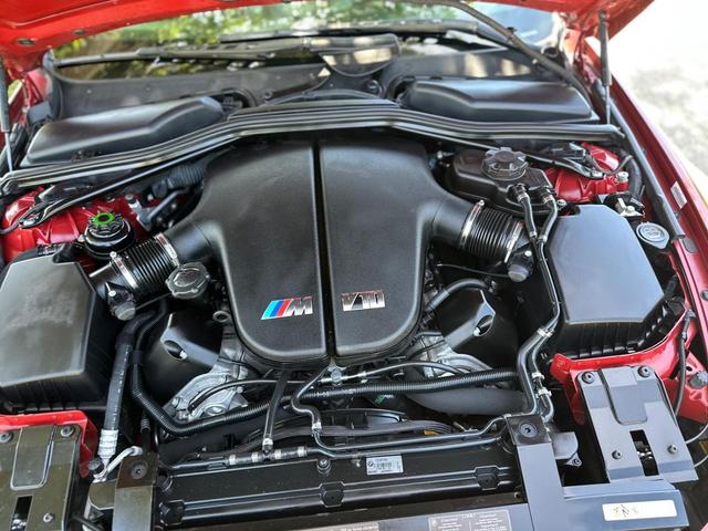 Photo of 2007 Indianapolis Red Metallic BMW M6