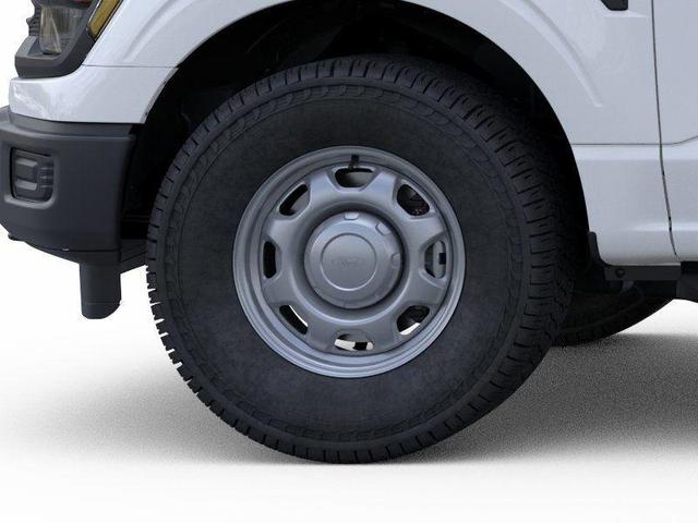 Photo of 2025 Oxford White Ford F-150