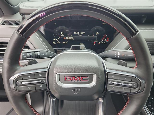 Photo of 2025 Summit White GMC Yukon XL