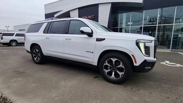 Photo of 2025 Summit White GMC Yukon XL