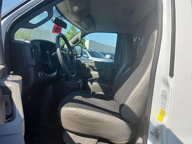 Photo of 2023 Summit White GMC Savana 2500