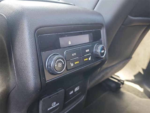 Photo of 2022 Summit White GMC Acadia