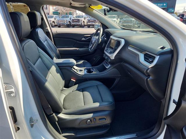 Photo of 2022 Summit White GMC Acadia