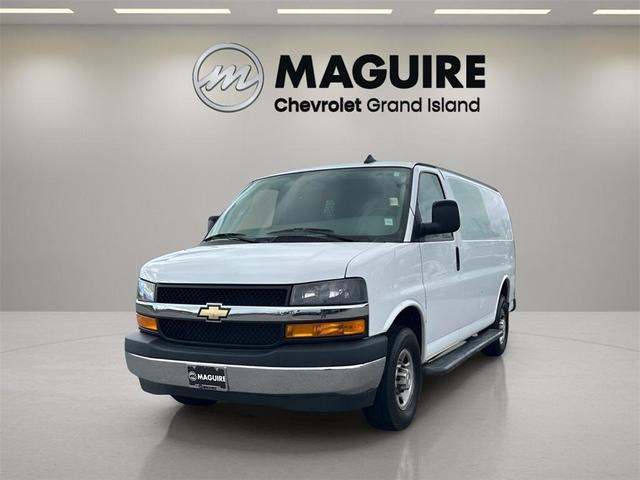 2022 Chevrolet Express 2500
