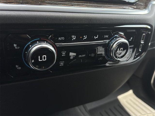 Photo of 2022 Dynamic Blue Metallic GMC Sierra 1500