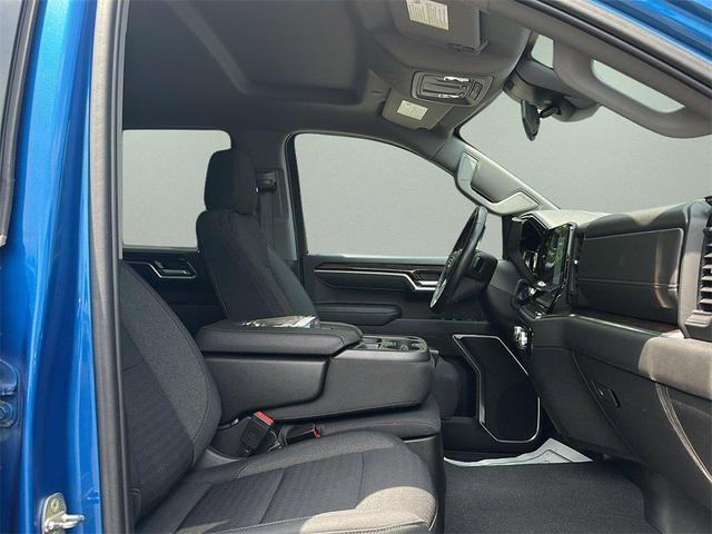 Photo of 2022 Dynamic Blue Metallic GMC Sierra 1500
