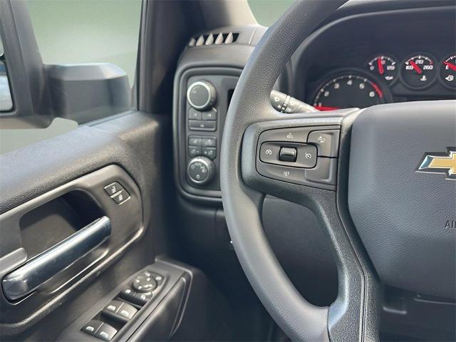 Photo of 2025 Gray Chevrolet Silverado 2500