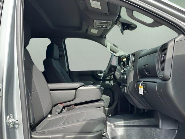 Photo of 2025 Gray Chevrolet Silverado 2500