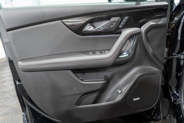 Photo of 2025 Black Chevrolet Blazer