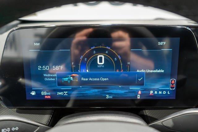 Photo of 2026 Blue Chevrolet Equinox