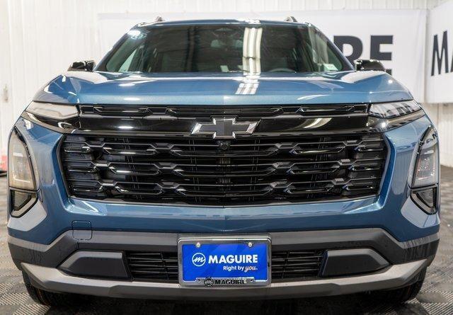 Photo of 2026 Blue Chevrolet Equinox