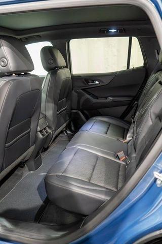 Photo of 2026 Blue Chevrolet Equinox