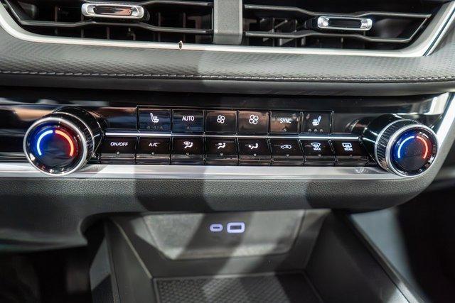 Photo of 2026 Blue Chevrolet Equinox
