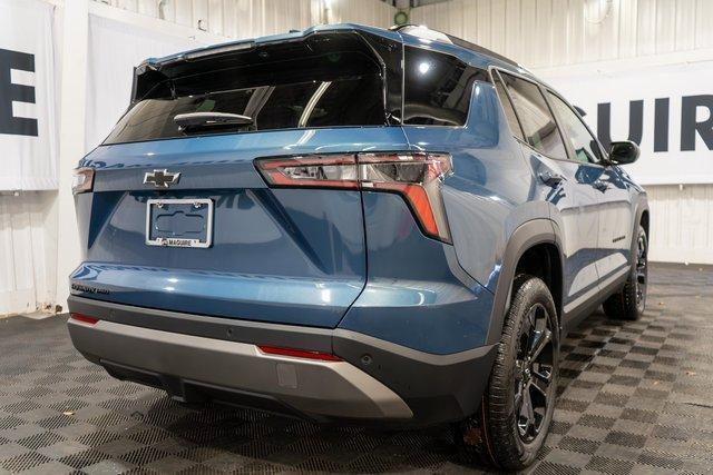 Photo of 2026 Blue Chevrolet Equinox