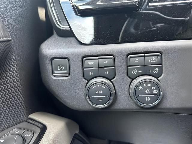Photo of 2024 Black Chevrolet Silverado 1500