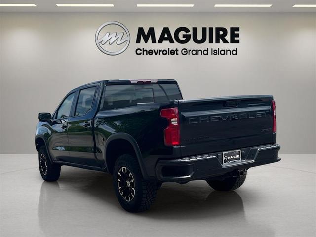Photo of 2024 Black Chevrolet Silverado 1500