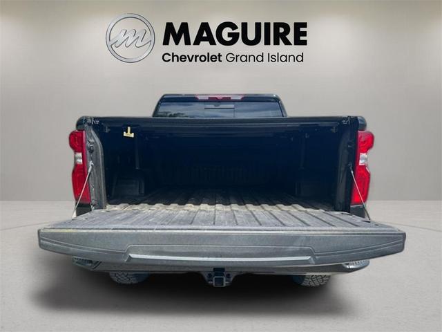 Photo of 2024 Black Chevrolet Silverado 1500