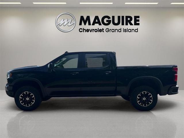 Photo of 2024 Black Chevrolet Silverado 1500