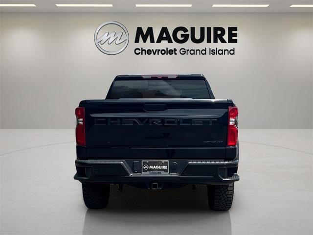 Photo of 2024 Black Chevrolet Silverado 1500