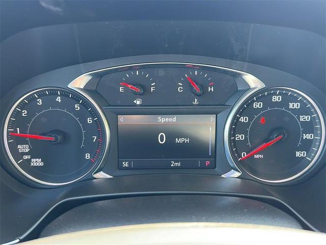 Photo of 2025 White Chevrolet Blazer